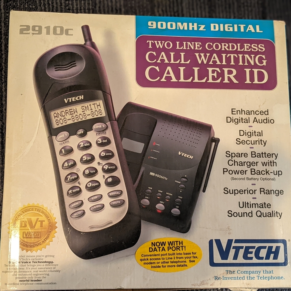 Two line cordless phone set with called ID